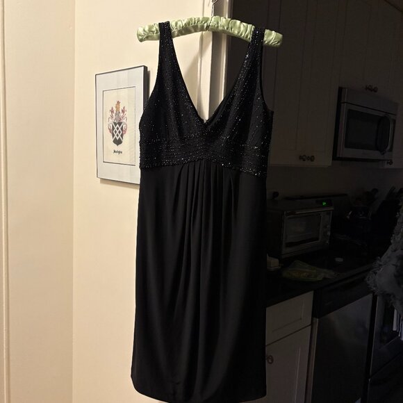 Jones New York Beaded Bodice V-Neck Cocktail Dress Size 10 - Picture 5 of 5